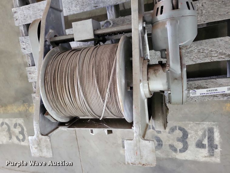 image for item DX6536 Ridgid 700 manhole winch