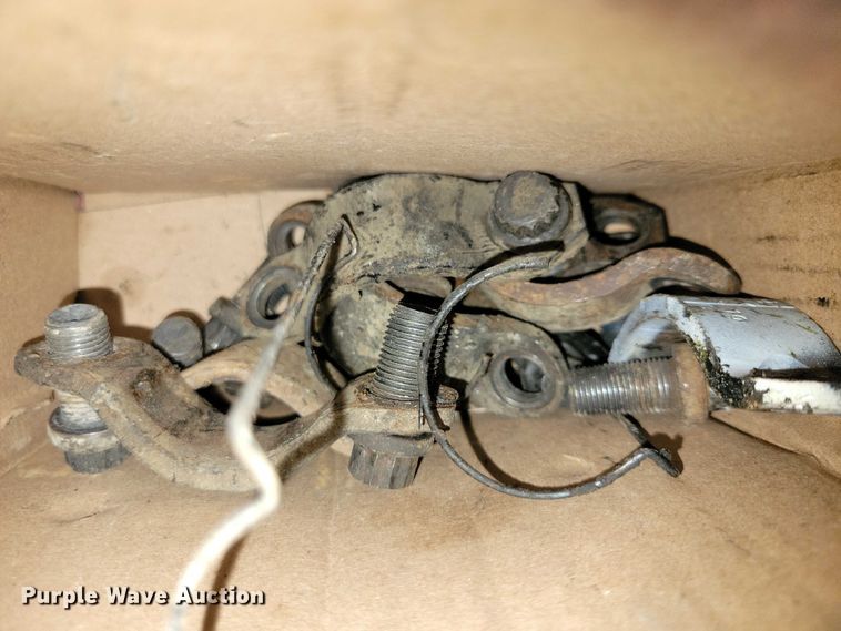 image for item DX6539 Assorted tools