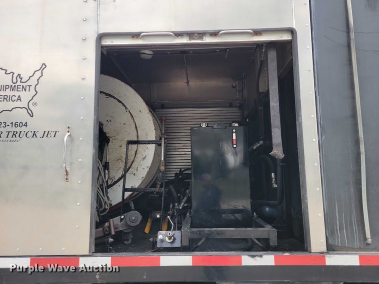 image for item DX6550 2009 Freightliner Business Class M2 800 HPR Truck Jet sewer jetter truck