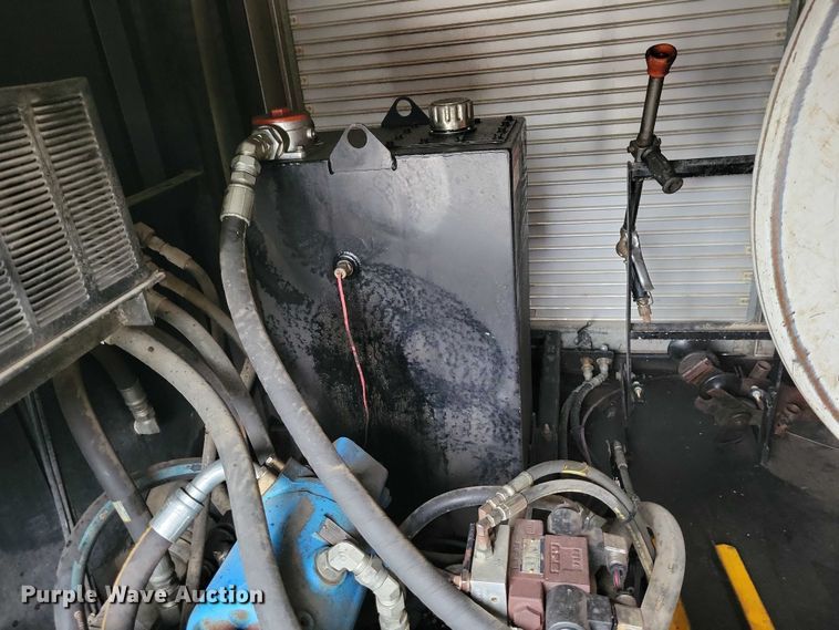 image for item DX6550 2009 Freightliner Business Class M2 800 HPR Truck Jet sewer jetter truck