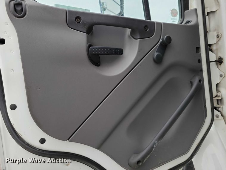 image for item DX6550 2009 Freightliner Business Class M2 800 HPR Truck Jet sewer jetter truck