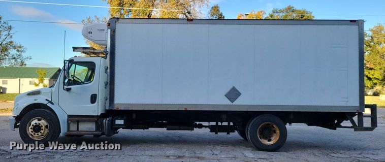 image for item DX6551 2013 Freightliner Business Class M2 refrigerated truck