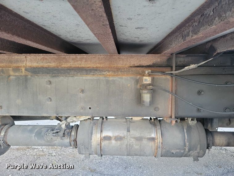 image for item DX6551 2013 Freightliner Business Class M2 refrigerated truck