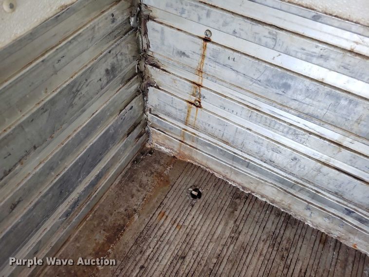 image for item DX6551 2013 Freightliner Business Class M2 refrigerated truck