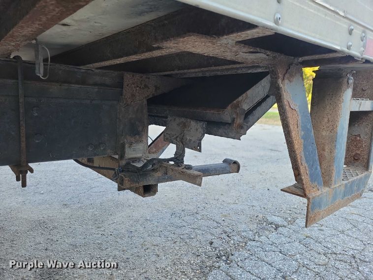 image for item DX6551 2013 Freightliner Business Class M2 refrigerated truck