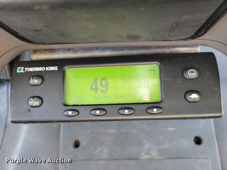 image for item DX6551 2013 Freightliner Business Class M2 refrigerated truck