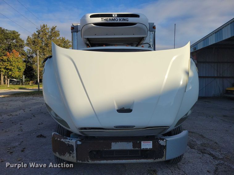 image for item DX6551 2013 Freightliner Business Class M2 refrigerated truck