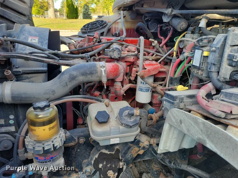 image for item DX6551 2013 Freightliner Business Class M2 refrigerated truck