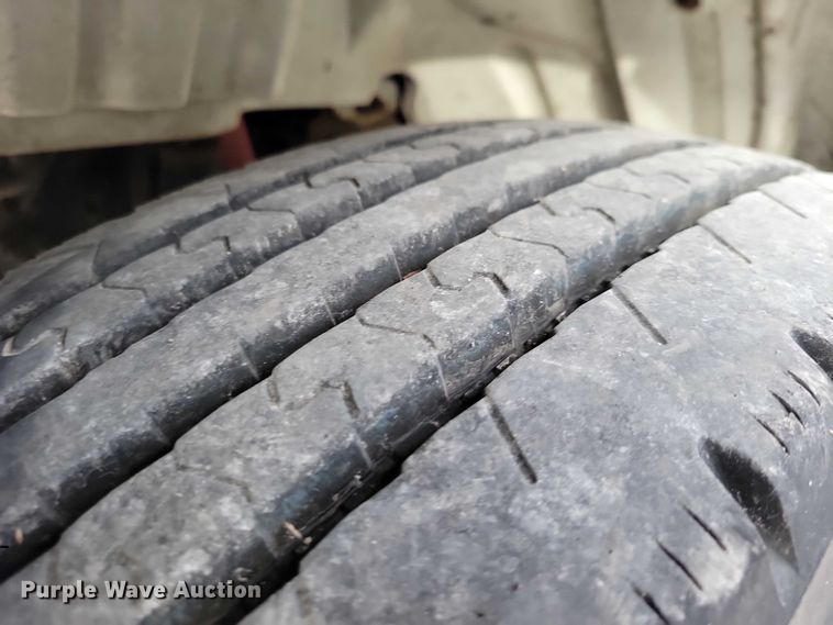 image for item DX6551 2013 Freightliner Business Class M2 refrigerated truck