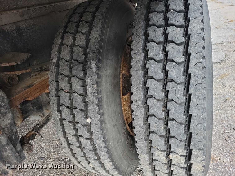 image for item DX6551 2013 Freightliner Business Class M2 refrigerated truck