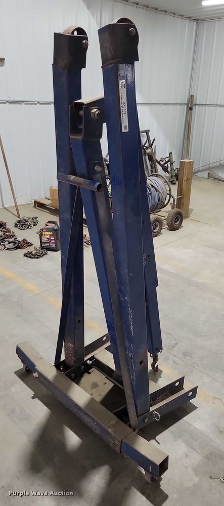 image for item DX6552 Engine hoist 