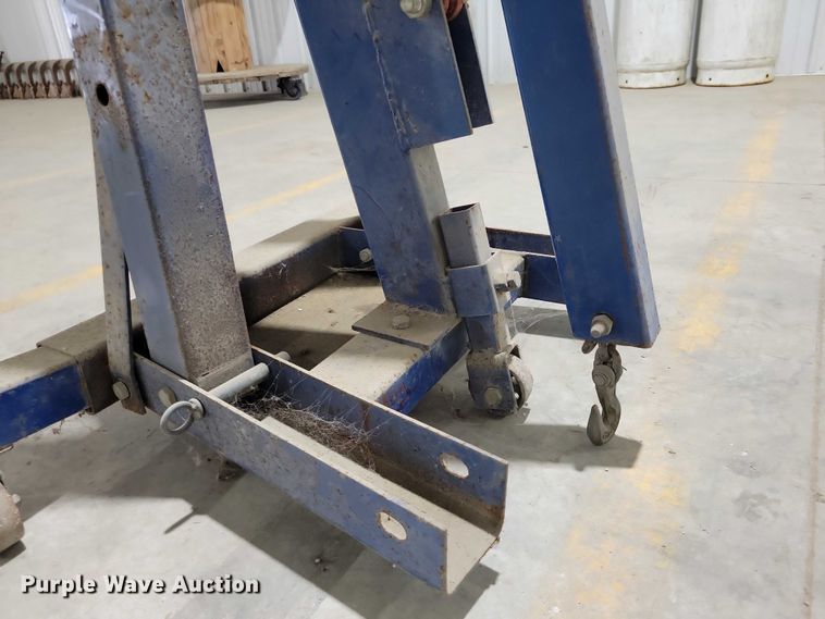 image for item DX6552 Engine hoist 