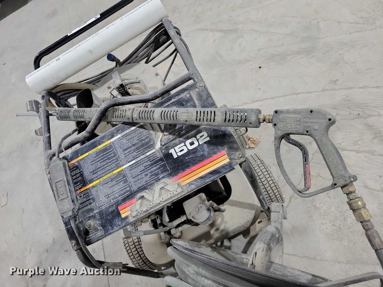 image for item DX6559 Mi-T-M 1502 hot pressure washer