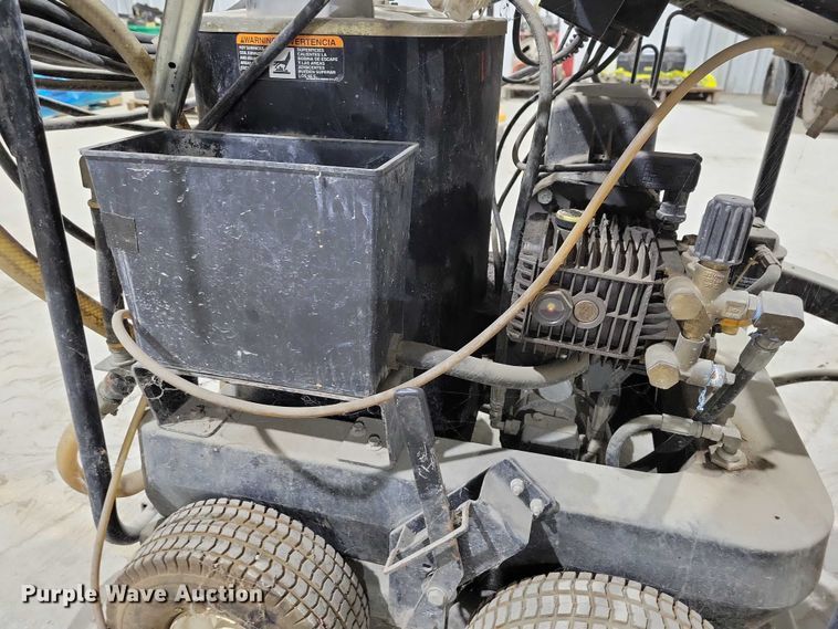 image for item DX6559 Mi-T-M 1502 hot pressure washer