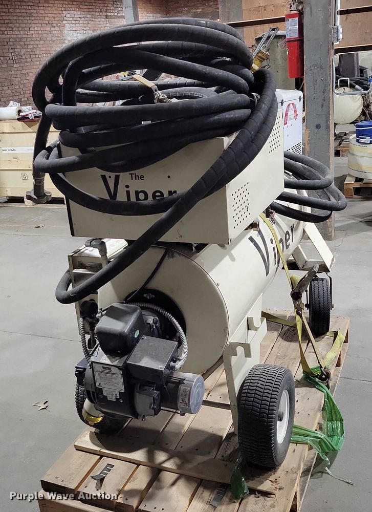 image for item DX6563 Perma-Liner Certified Installer Viper Steamer steamer