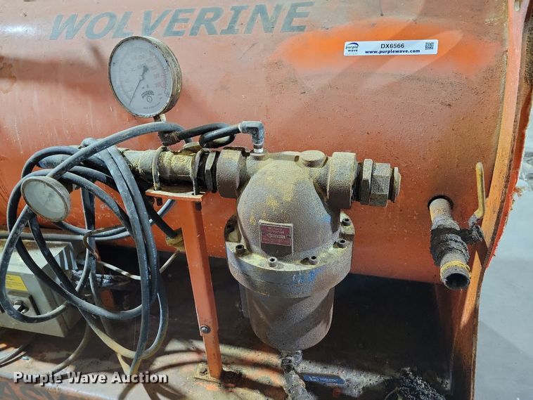 image for item DX6566 Wolverine Easy Kleen steamer