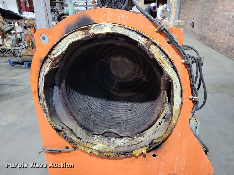 image for item DX6566 Wolverine Easy Kleen steamer