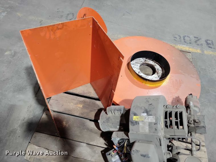 image for item DX6566 Wolverine Easy Kleen steamer