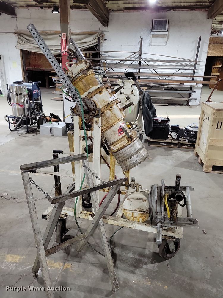 image for item DX6568 Perma-Liner Certified Installer pipe liner shooter