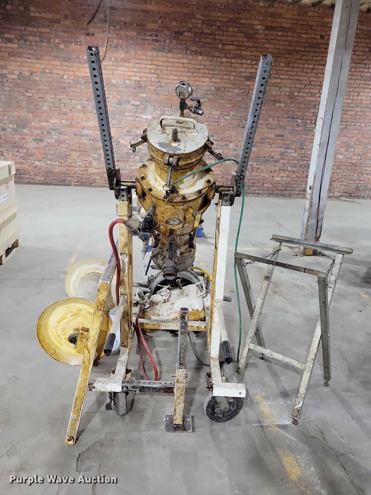 image for item DX6568 Perma-Liner Certified Installer pipe liner shooter