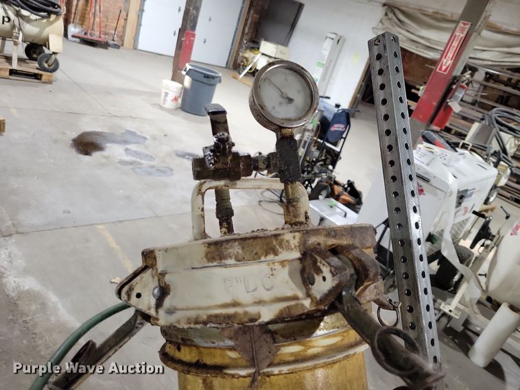 image for item DX6568 Perma-Liner Certified Installer pipe liner shooter