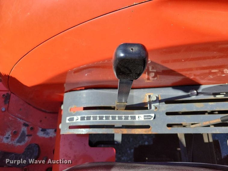 image for item DX6571 Kubota MX5800D MFWD tractor