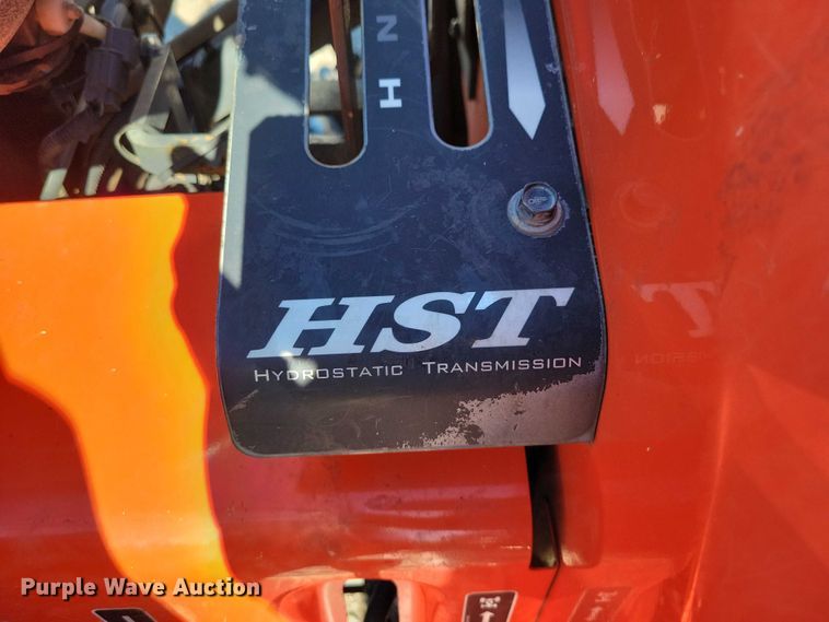 image for item DX6571 Kubota MX5800D MFWD tractor