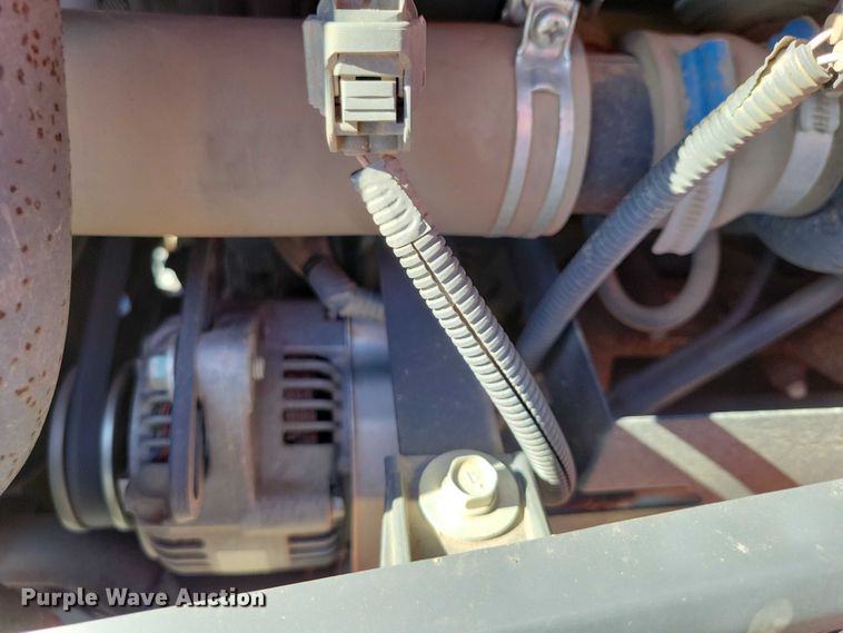 image for item DX6571 Kubota MX5800D MFWD tractor