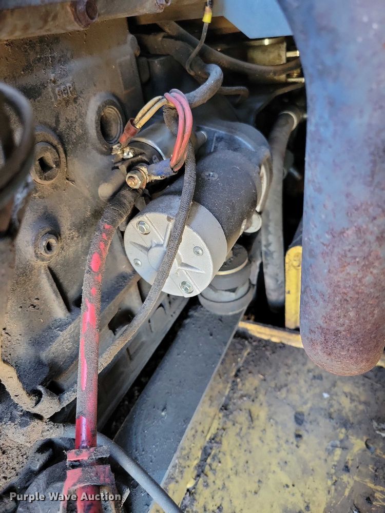 image for item DX6574 2014 Yanmar S165R skid steer loader