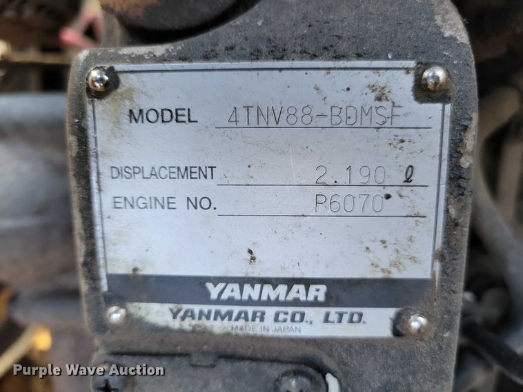 image for item DX6574 2014 Yanmar S165R skid steer loader