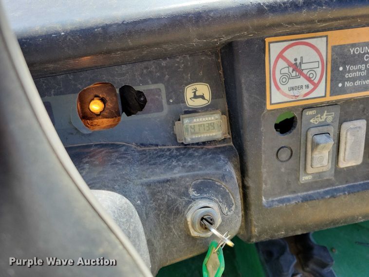 image for item DX6575 John Deere Gator HPX utility vehicle