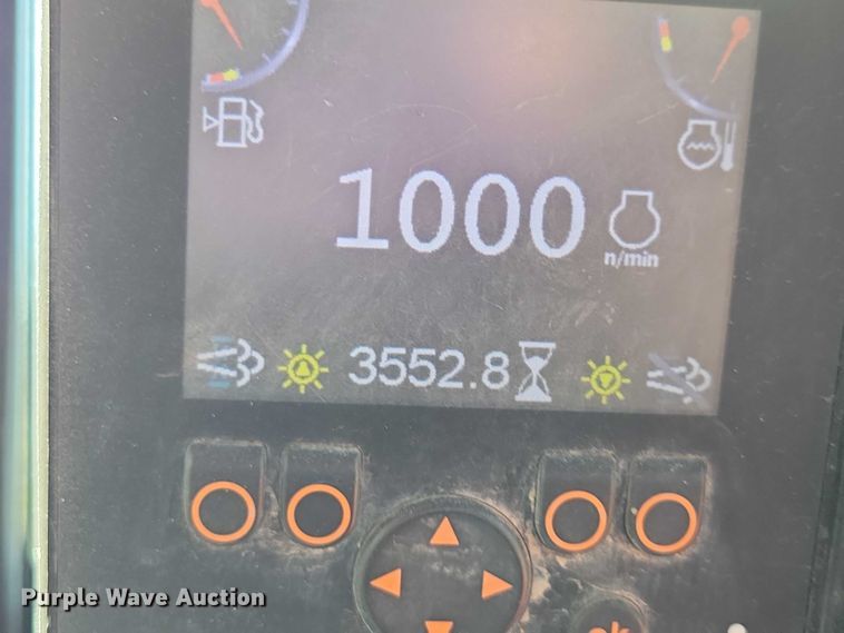 image for item DX6576 2021 Manitou 1650RT tracked skid steer loader