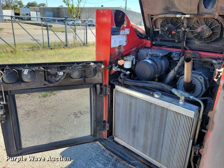 image for item DX6576 2021 Manitou 1650RT tracked skid steer loader