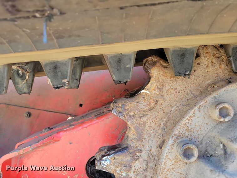 image for item DX6576 2021 Manitou 1650RT tracked skid steer loader