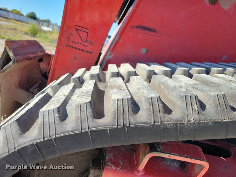 image for item DX6576 2021 Manitou 1650RT tracked skid steer loader