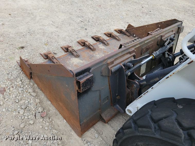 image for item DX6583 2022 Bobcat S590 skid steer loader