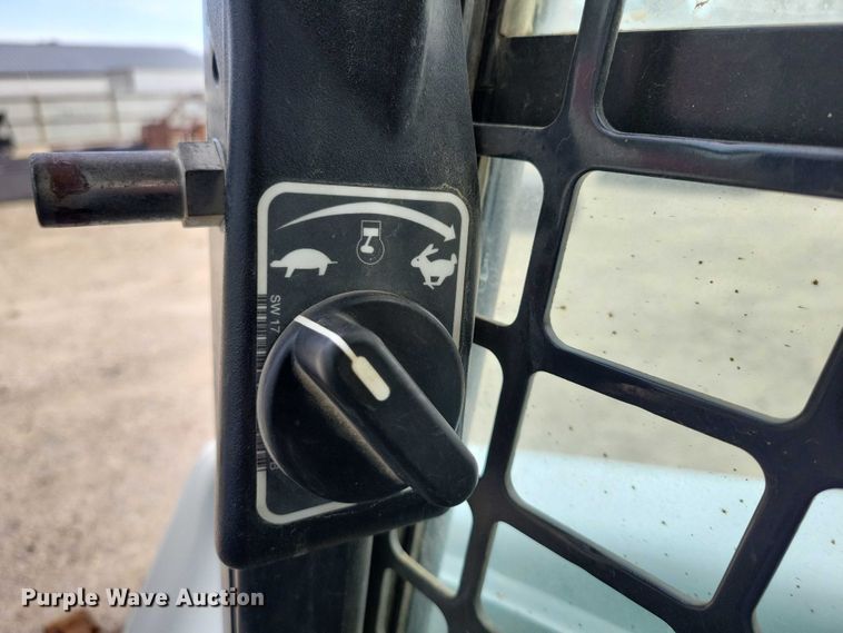 image for item DX6583 2022 Bobcat S590 skid steer loader