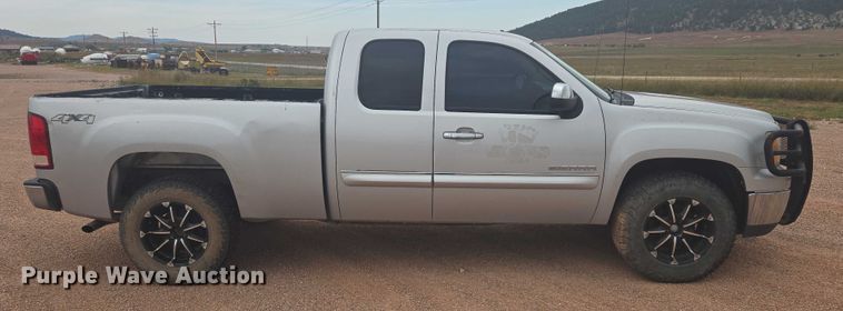 image for item DY1219 2012 GMC Sierra 1500 Ext. Cab pickup truck