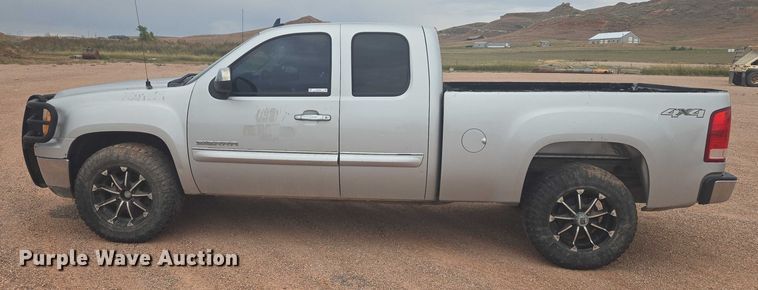 image for item DY1219 2012 GMC Sierra 1500 Ext. Cab pickup truck