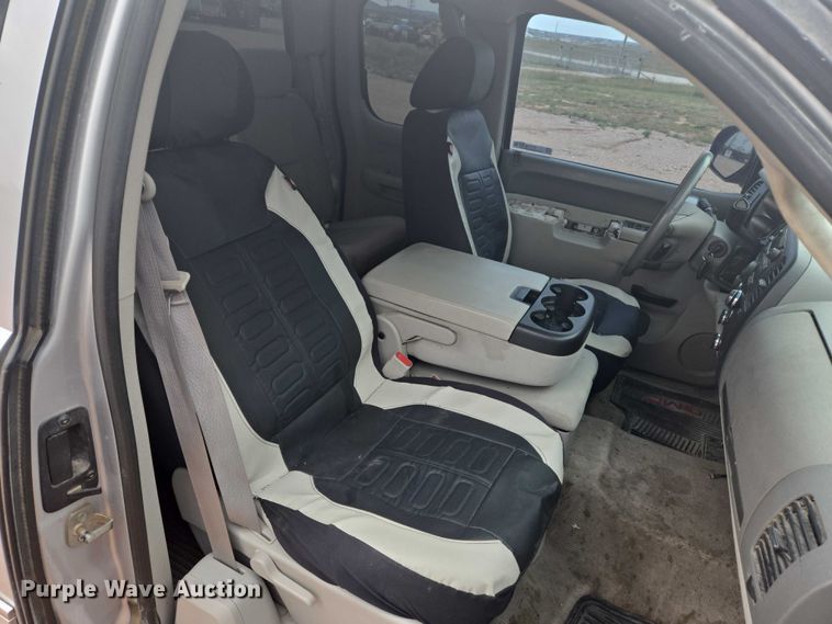 image for item DY1219 2012 GMC Sierra 1500 Ext. Cab pickup truck