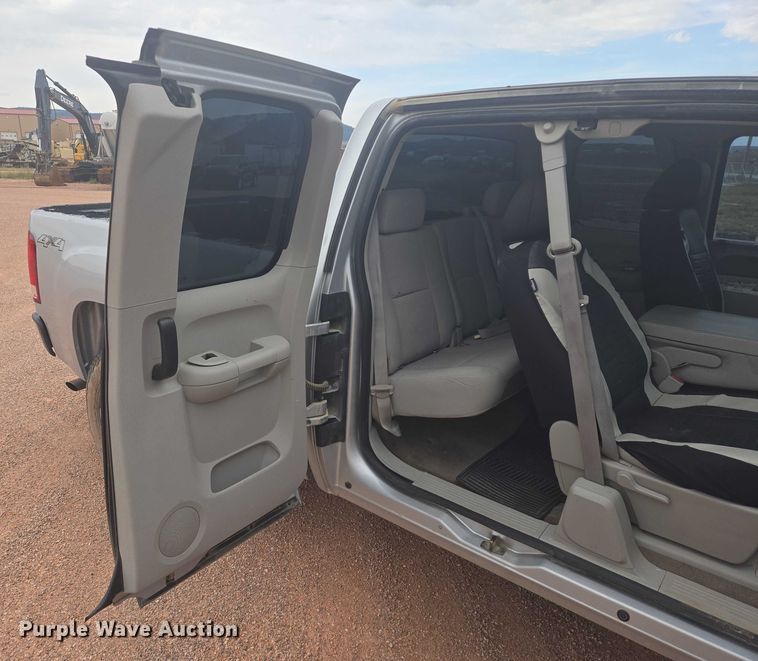 image for item DY1219 2012 GMC Sierra 1500 Ext. Cab pickup truck