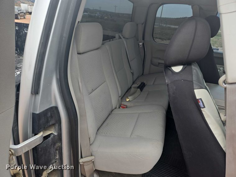 image for item DY1219 2012 GMC Sierra 1500 Ext. Cab pickup truck