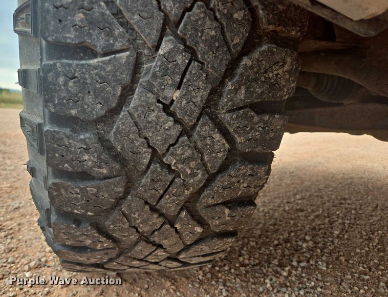 image for item DY1219 2012 GMC Sierra 1500 Ext. Cab pickup truck