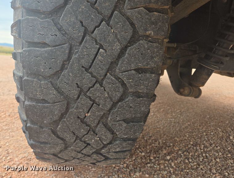 image for item DY1219 2012 GMC Sierra 1500 Ext. Cab pickup truck