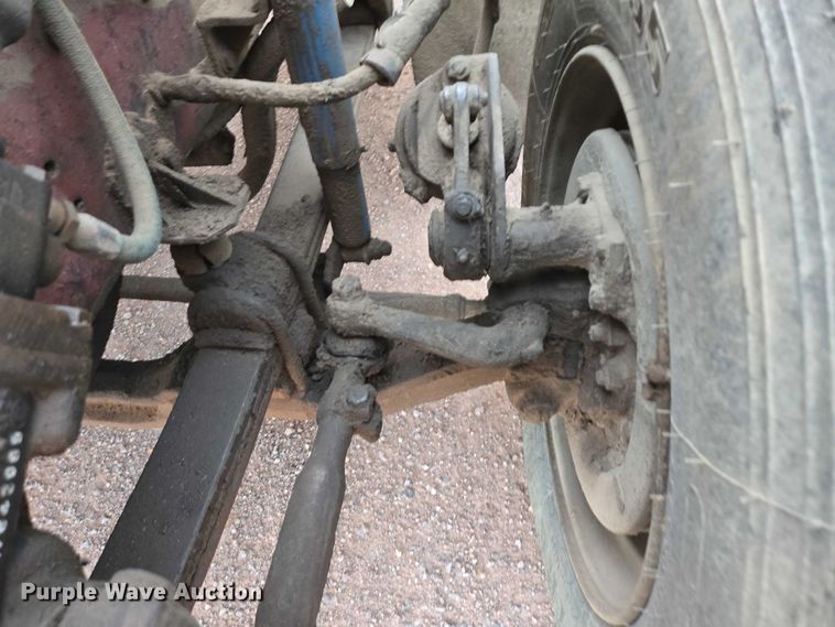 image for item DY1230 1977 Mack RS700L semi truck