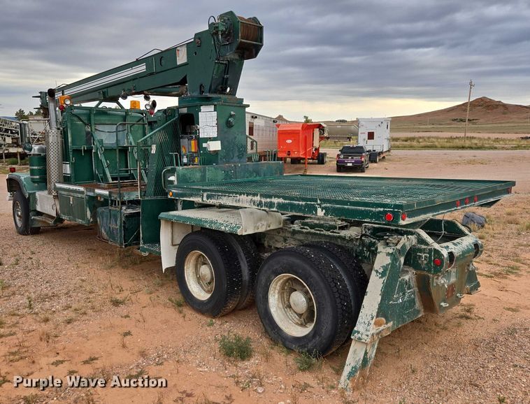 image for item DY1232 1979 Kenworth crane truck