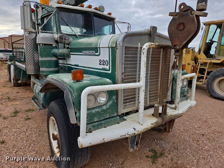 image for item DY1232 1979 Kenworth crane truck