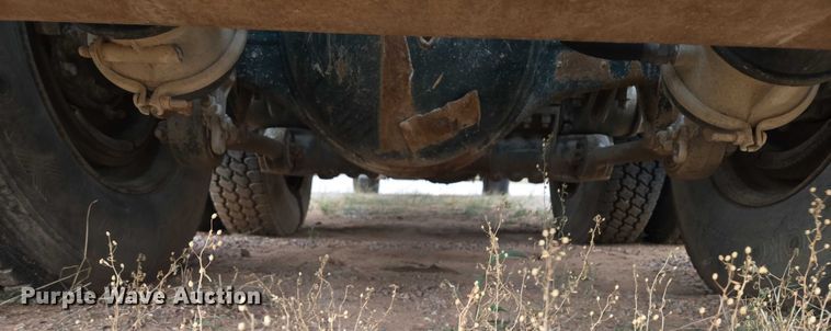 image for item DY1232 1979 Kenworth crane truck