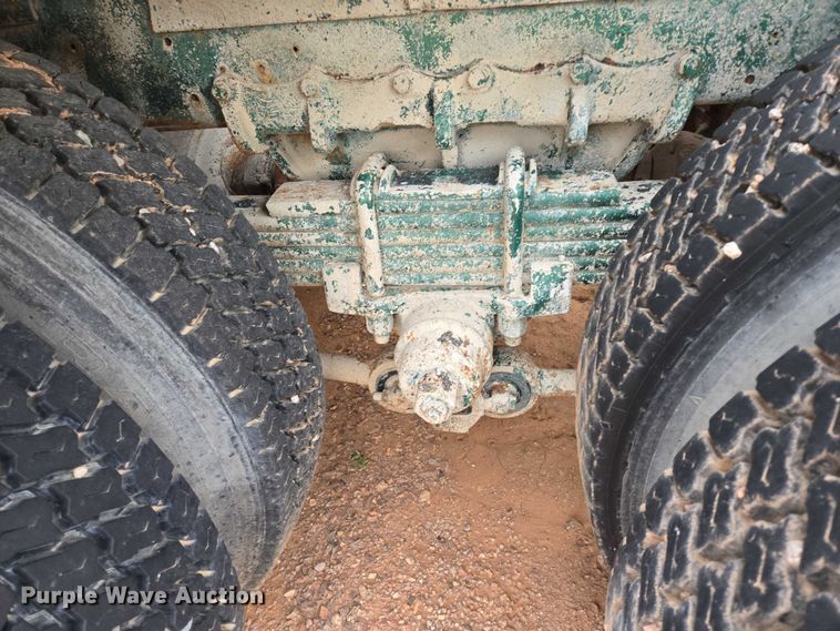 image for item DY1232 1979 Kenworth crane truck