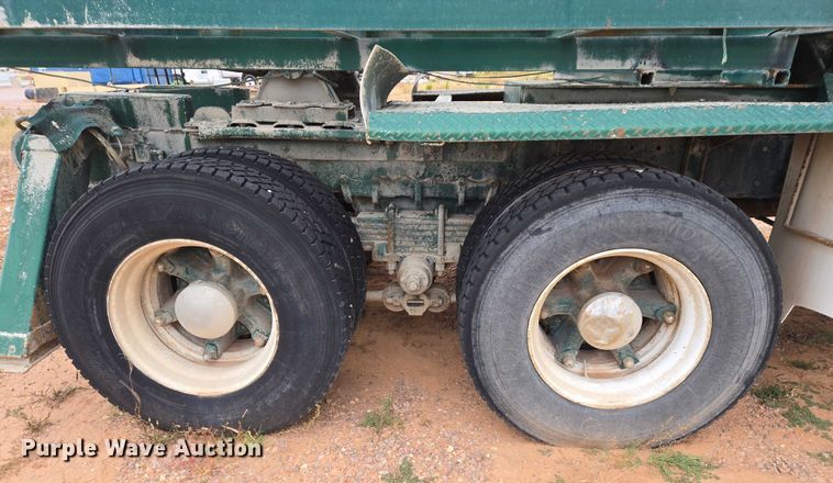 image for item DY1232 1979 Kenworth crane truck